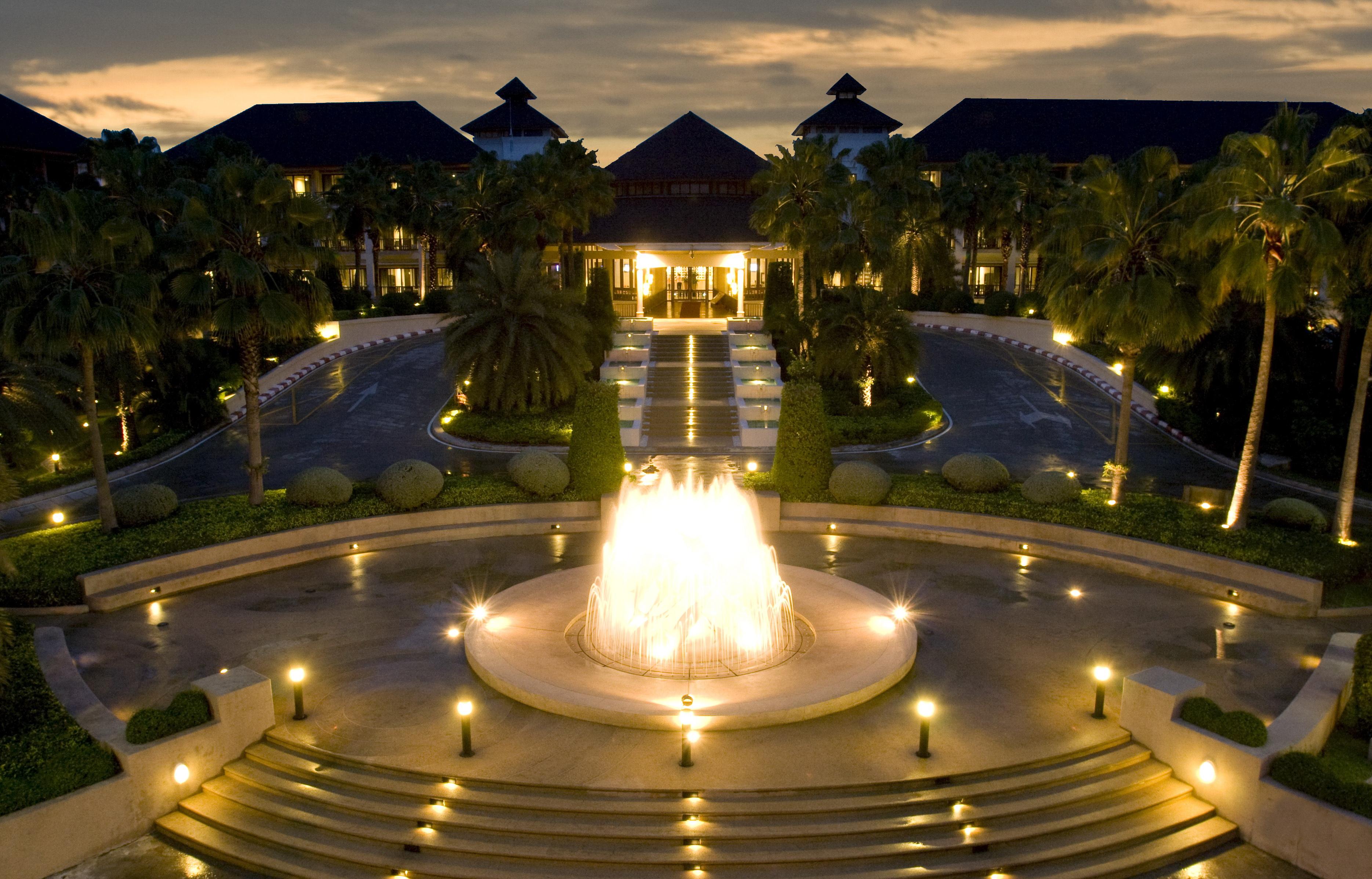 The Tide Resort Bangsaen Eksteriør bilde