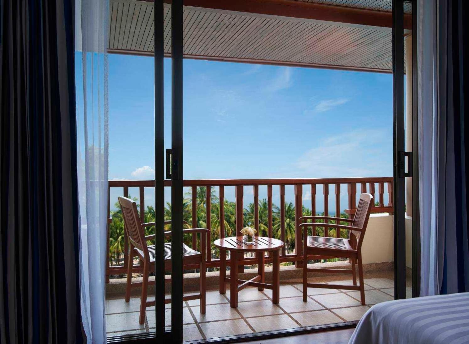 The Tide Resort Bangsaen Eksteriør bilde